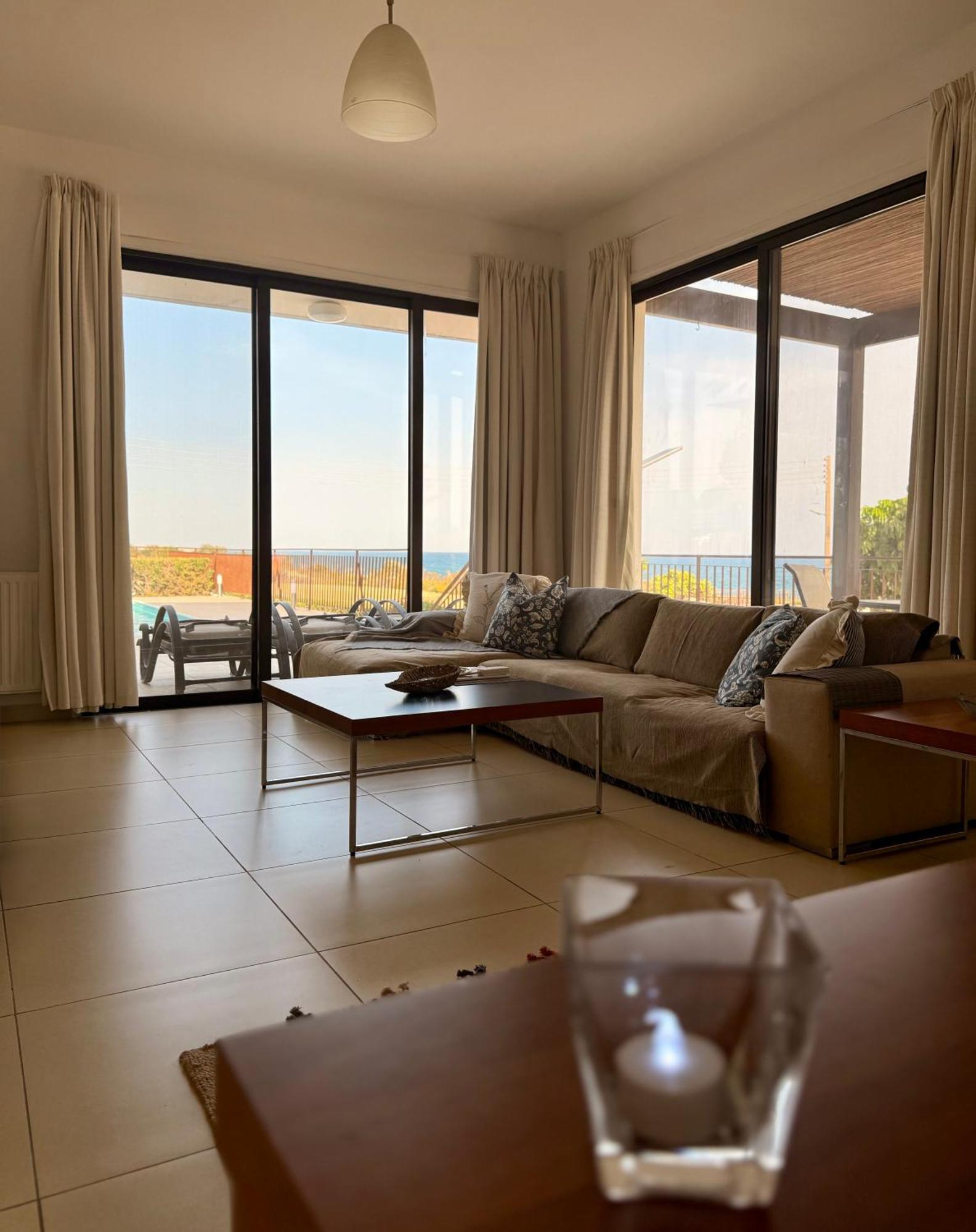 Villa Hera Agios Theodoros Eksteriør bilde